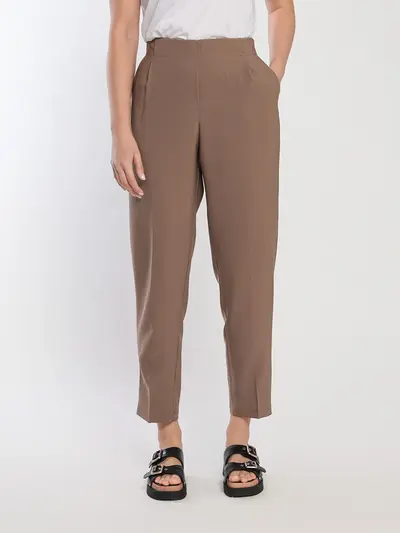 Брюки зауженного кроя из смесовой вискозы